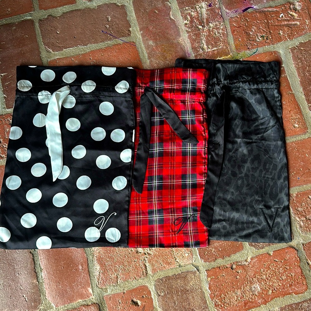 Victoria Secret (3) Lingerie Bags